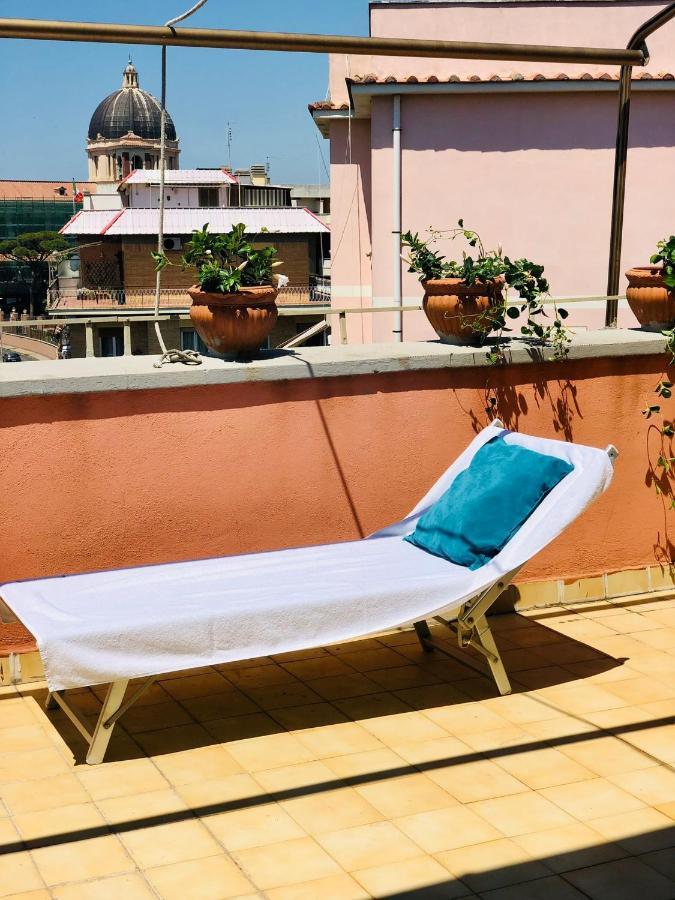 Penthouse Sea View Apartment Lido di Ostia Exterior photo