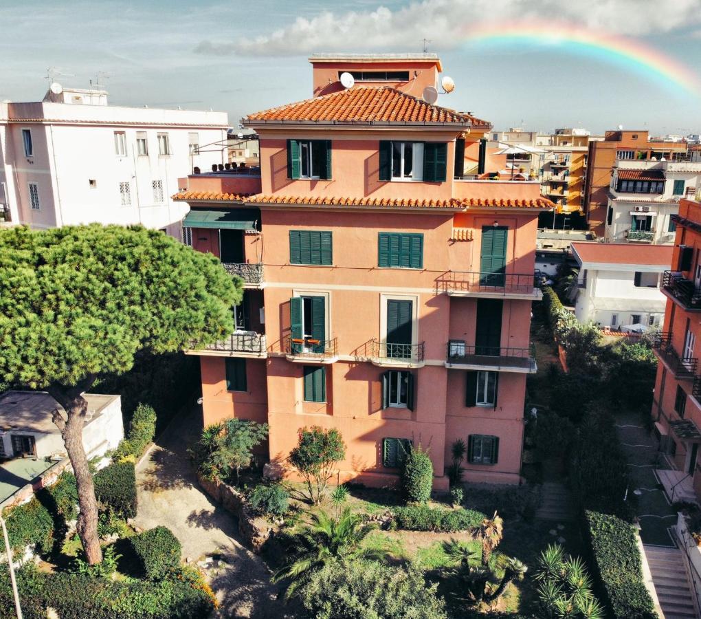Penthouse Sea View Apartment Lido di Ostia Exterior photo